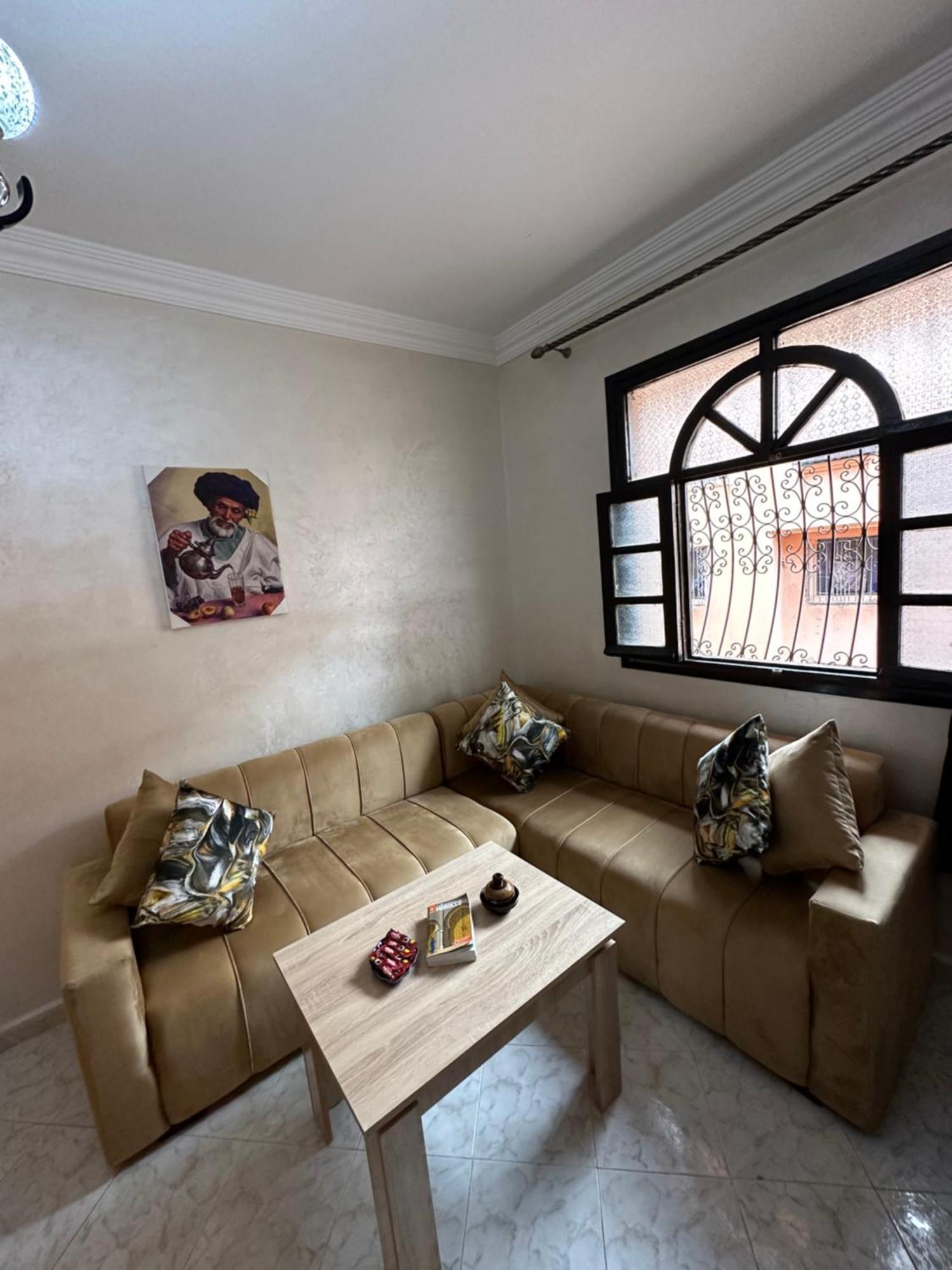 Lovely 2-Bedroom Appartement มาร์ราเกช ภายนอก รูปภาพ