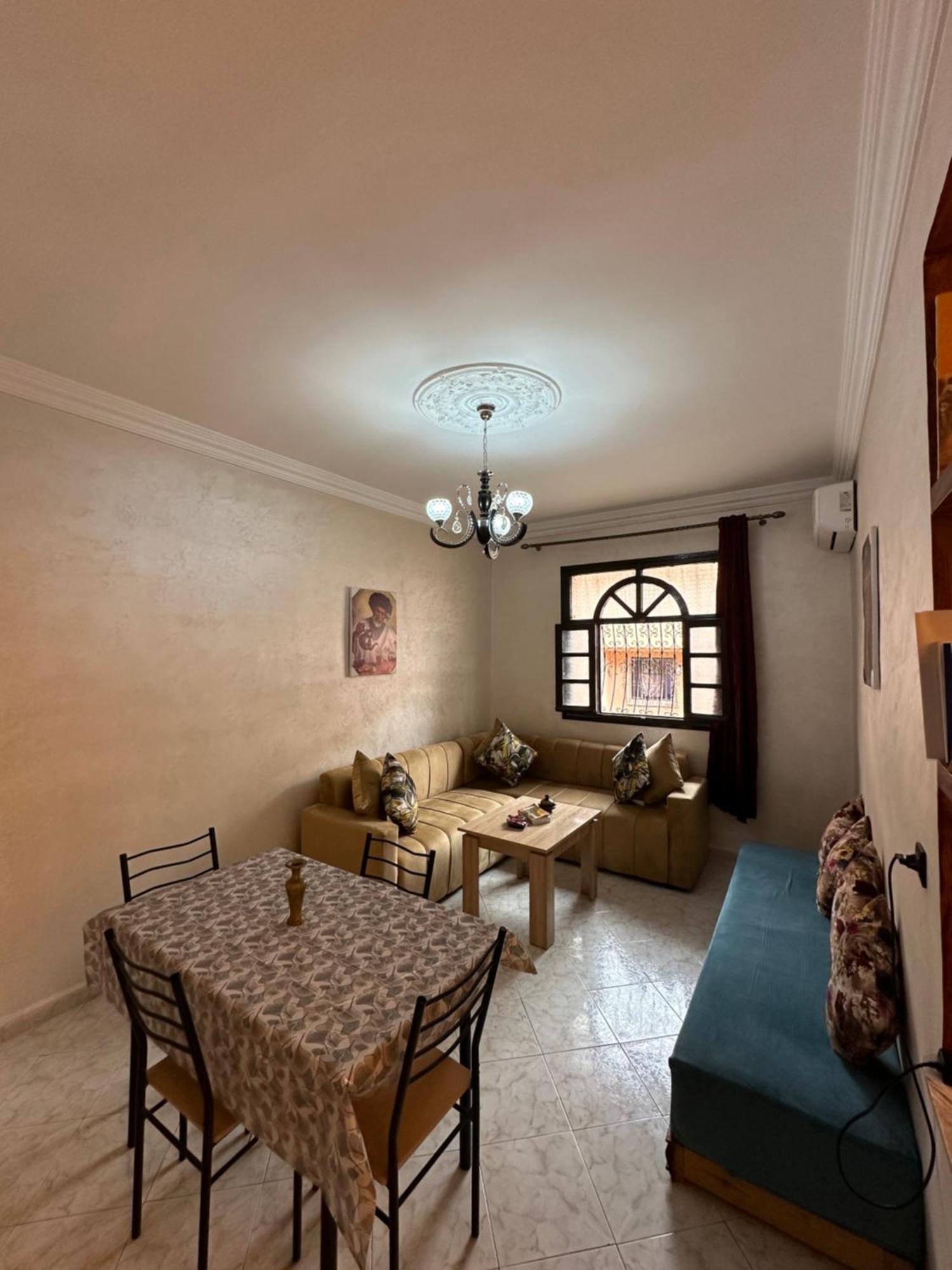 Lovely 2-Bedroom Appartement มาร์ราเกช ภายนอก รูปภาพ